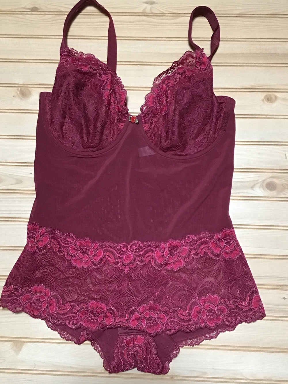 Curvation Plum Burgundy Wine Lace Mesh Corset 42D Underwire Bodyshaper Bodysuit
